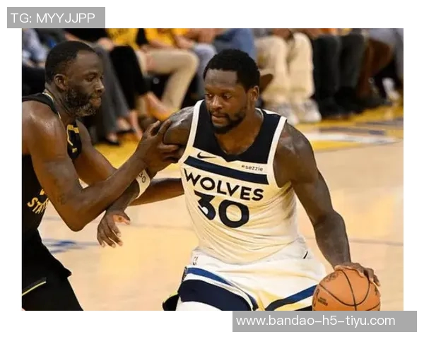 兰德尔全能表现助力球队16分9板6助攻三分球命中率高达375 兰德尔全能表现助力球队16分9板6助攻三分球命中率高达375