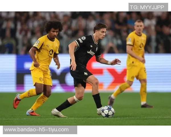 双星齐发力!居莱尔助攻伊尔迪兹梅开二度助力世预赛胜利